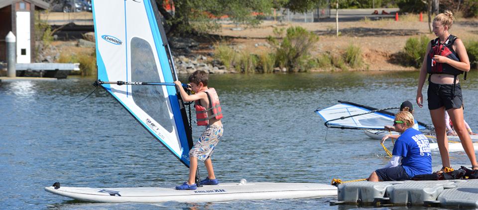 kids windsurfing