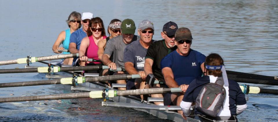 masters rowing program 